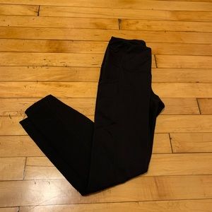 High waisted, pocket leggings